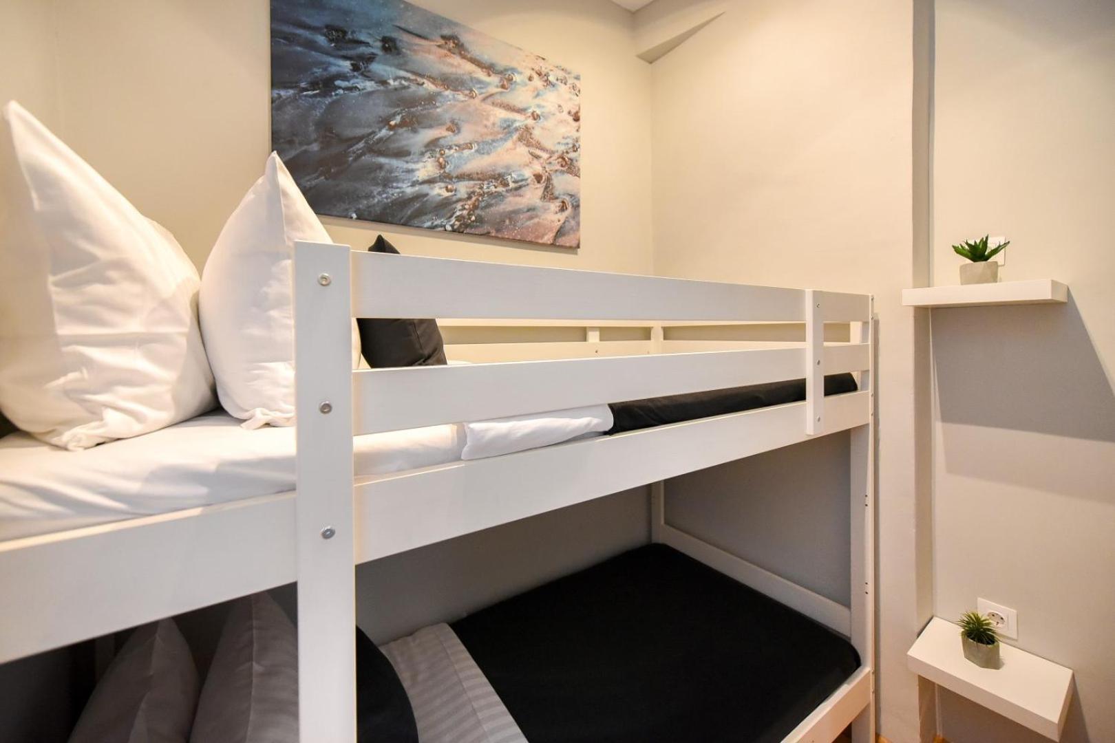 Ideal Home - Spacious & Modern Accommodation Near Unirii Square Bucarest Exterior foto