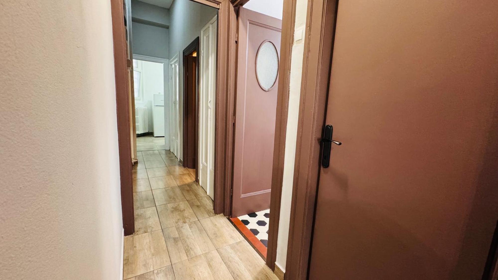 Ideal Home - Spacious & Modern Accommodation Near Unirii Square Bucarest Habitación foto